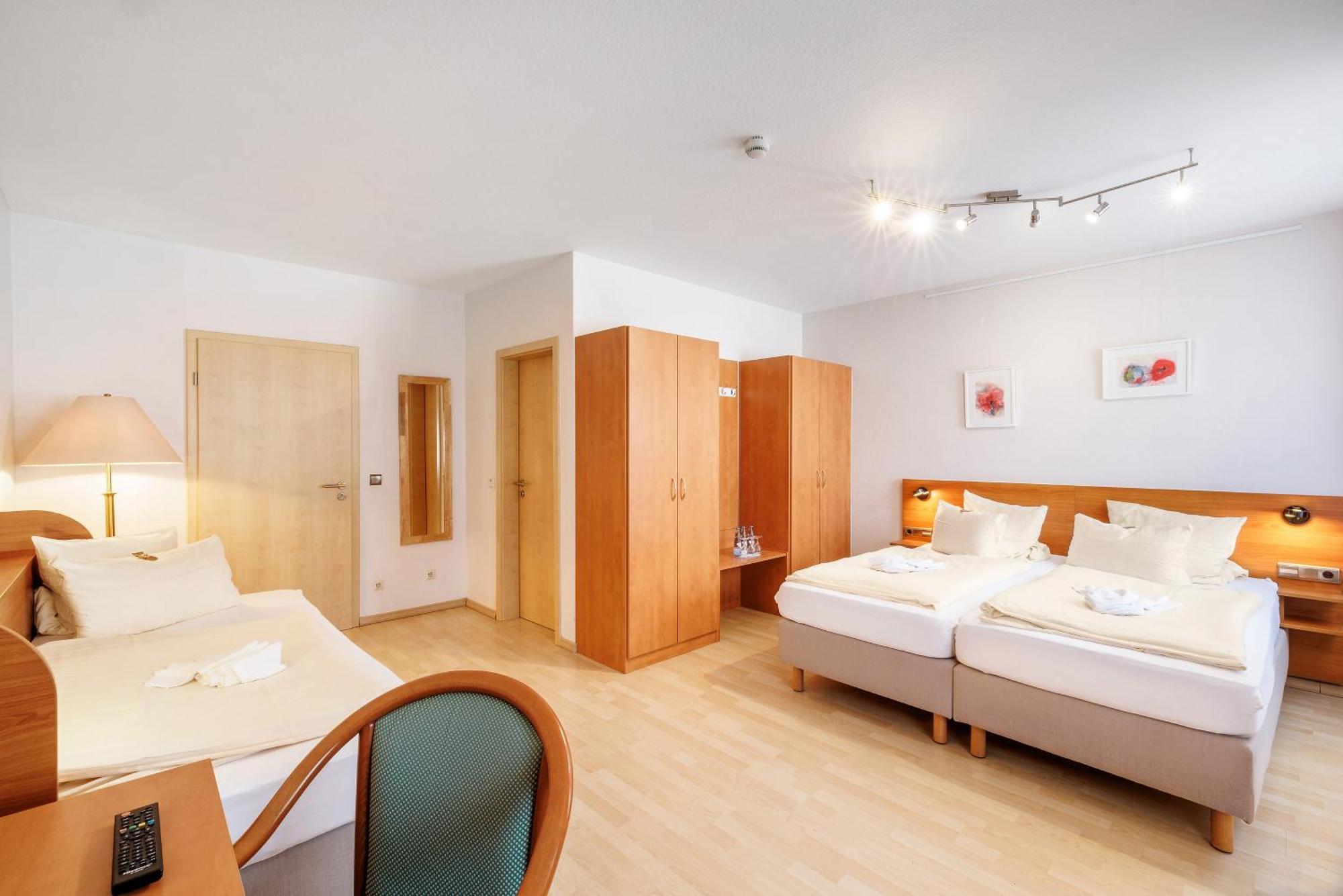 Aktivhotel Alter Kaiser Бад-Эмс Экстерьер фото